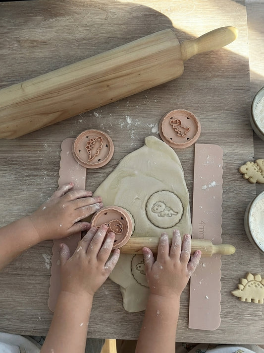 Emporte-pièces dinosaures et règles d'épaisseur Mon Biscuit Perso