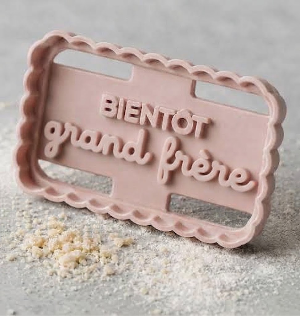 Emporte-pièce « Bientôt grand frère » pour annonce de naissance
